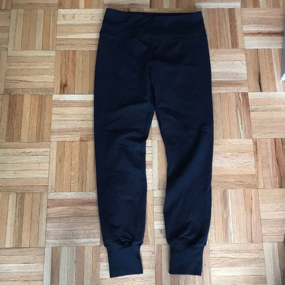 Lululemon Black Cuff Pants - NOTRADE